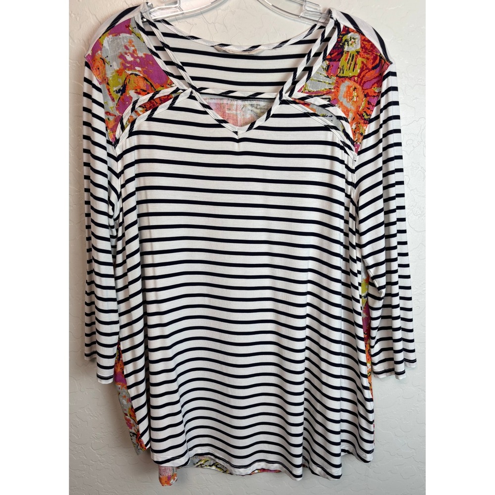 Soft Surroundings Striped Floral Mix Media V-Neck Navy White 3/4 Sleeve L 2258